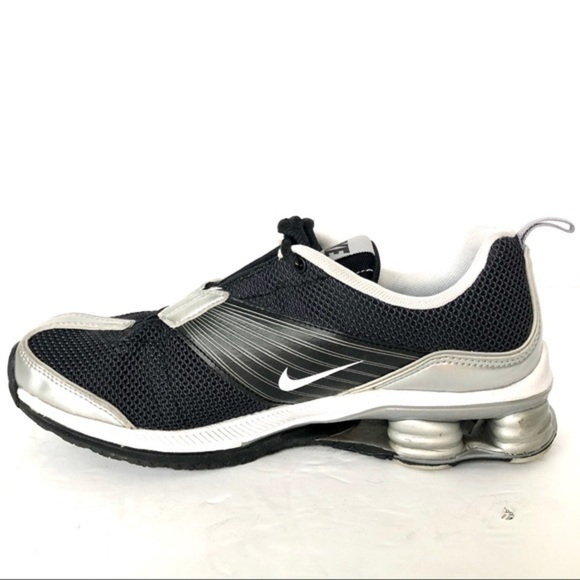 Nike Diamond FLX sneakers